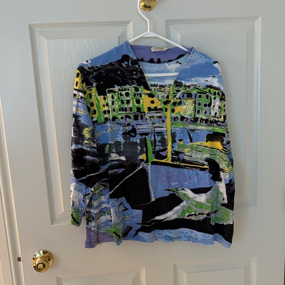 Orientique Top with Scenic Design